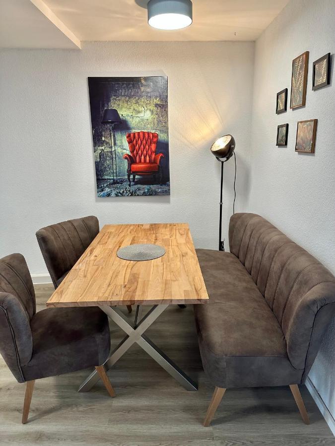 Apartment Zum Bunten Schmetterling Inkl. Parkplatz Erfurt Exterior foto
