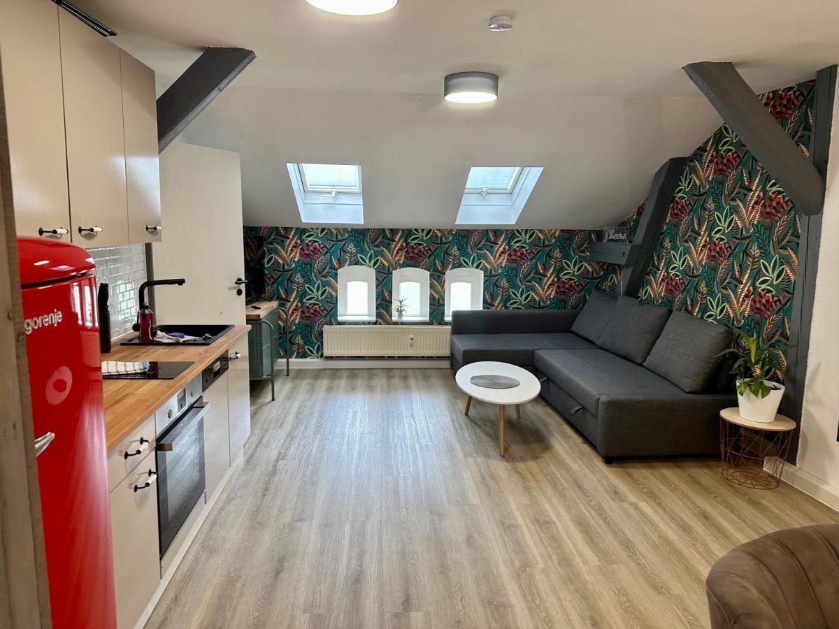 Apartment Zum Bunten Schmetterling Inkl. Parkplatz Erfurt Exterior foto